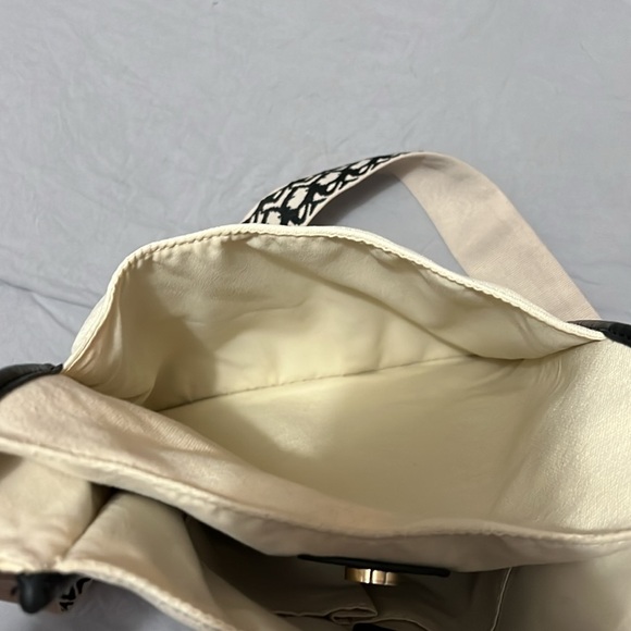 ah-dorned Canvas Guitar Strap Messenger Bag with Vegan  Leather Trim - Picture 4 of 4